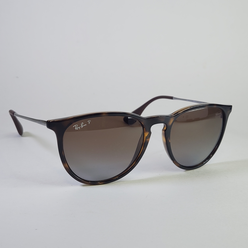 Ray-Ban Erika Polarized Sunglasses. Tortoise Frame RB4171